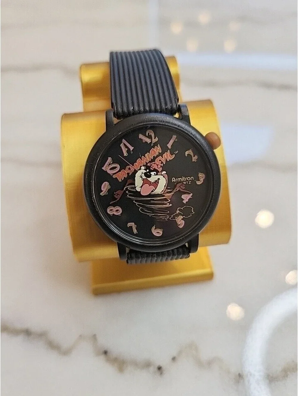 Vtg 1994 Armitron Watch Warner Bros Taz Tazmanian Devil Running NEW battery EUC